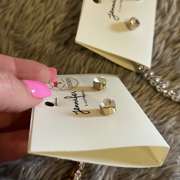 Jeweled choker & stud earrings set - Picture 6 of 6